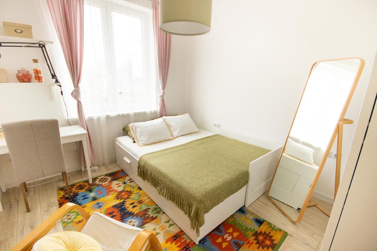 Cozzie By Rv Apartments Варна Екстериор снимка
